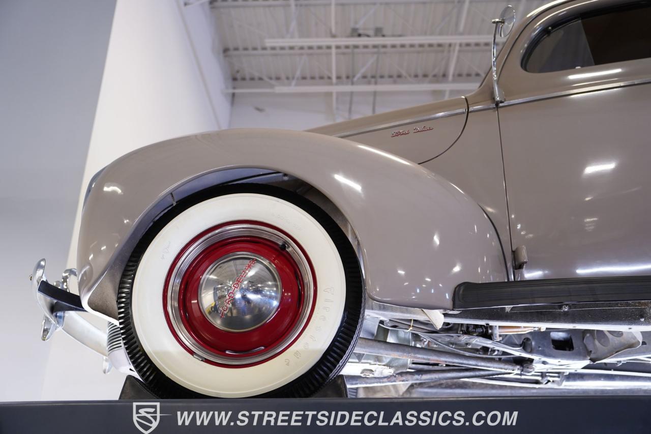 1940 Ford Deluxe Business Coupe