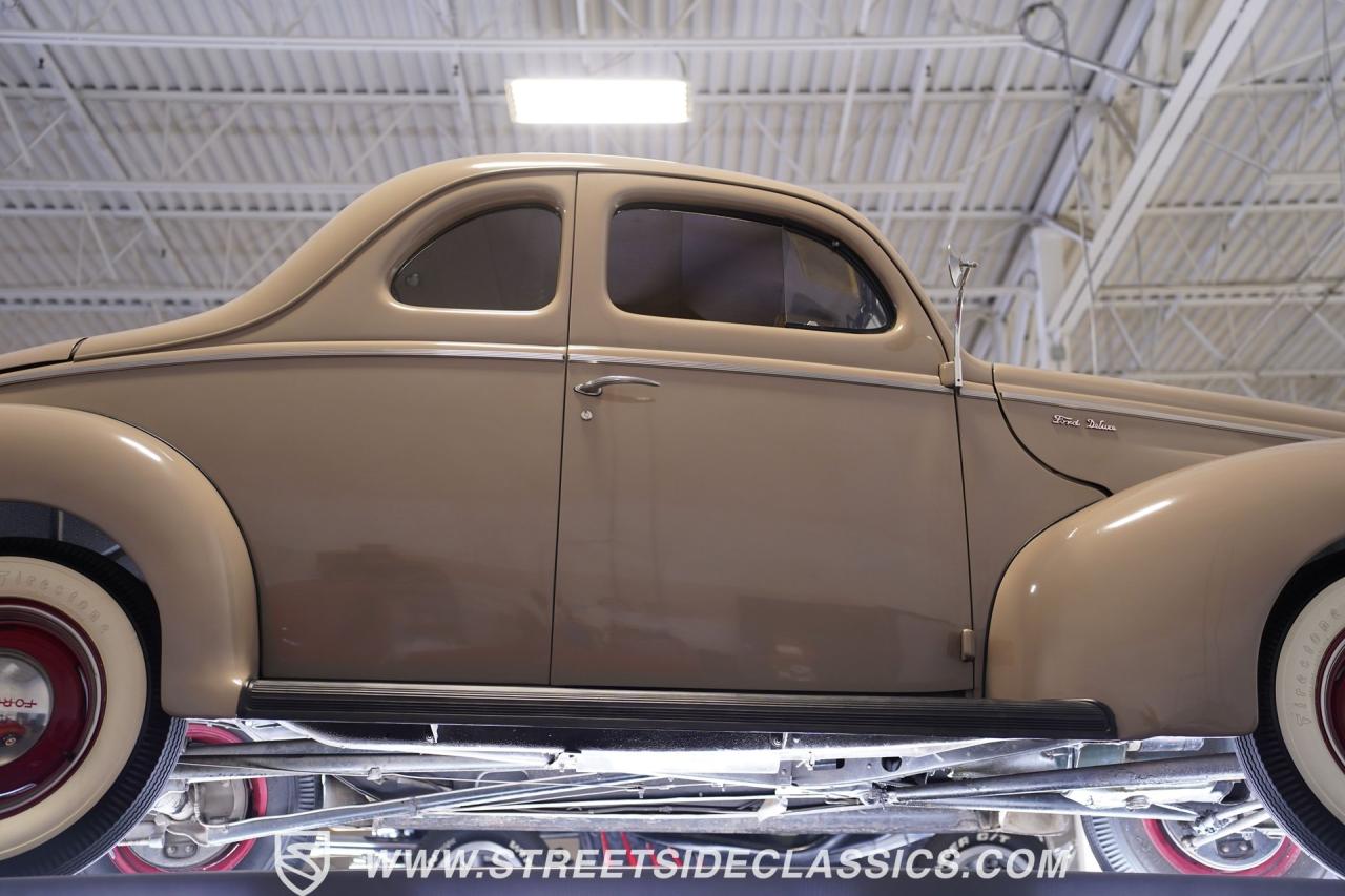 1940 Ford Deluxe Business Coupe
