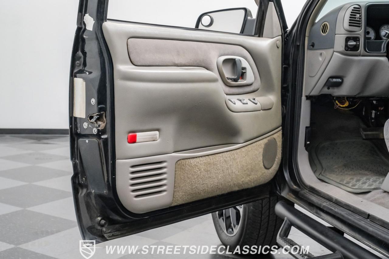 1995 Chevrolet Tahoe Z71 4X4 Restomod