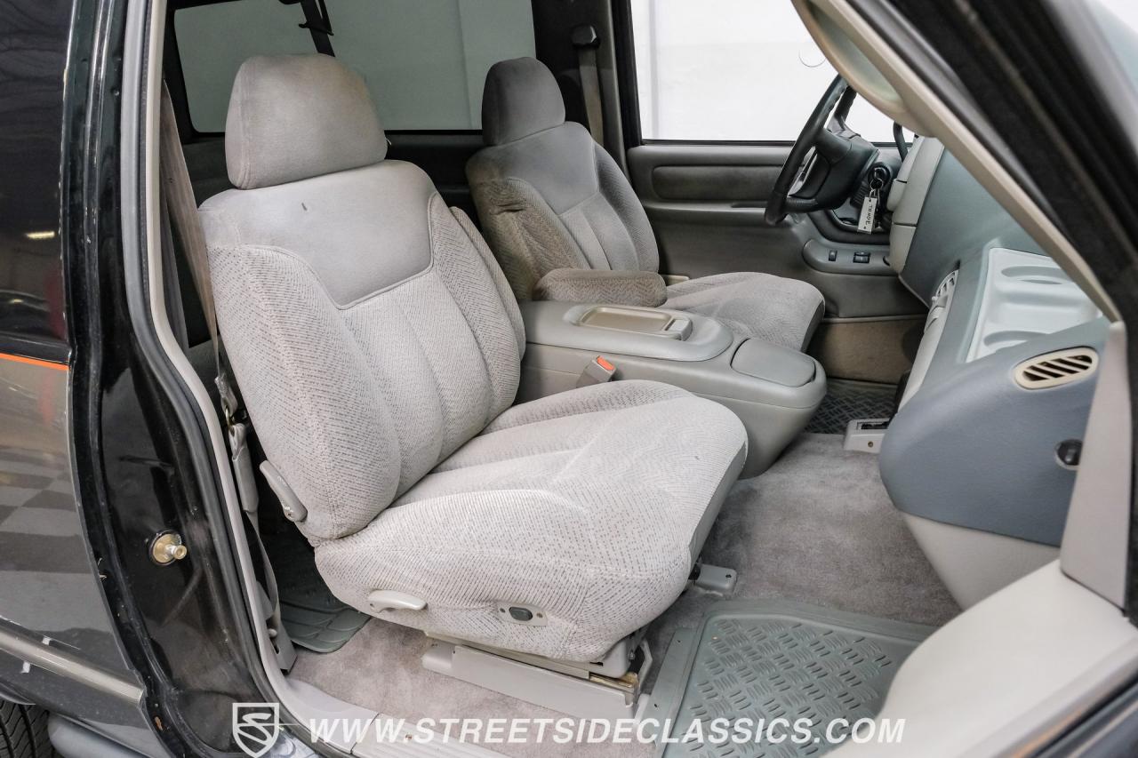 1995 Chevrolet Tahoe Z71 4X4 Restomod