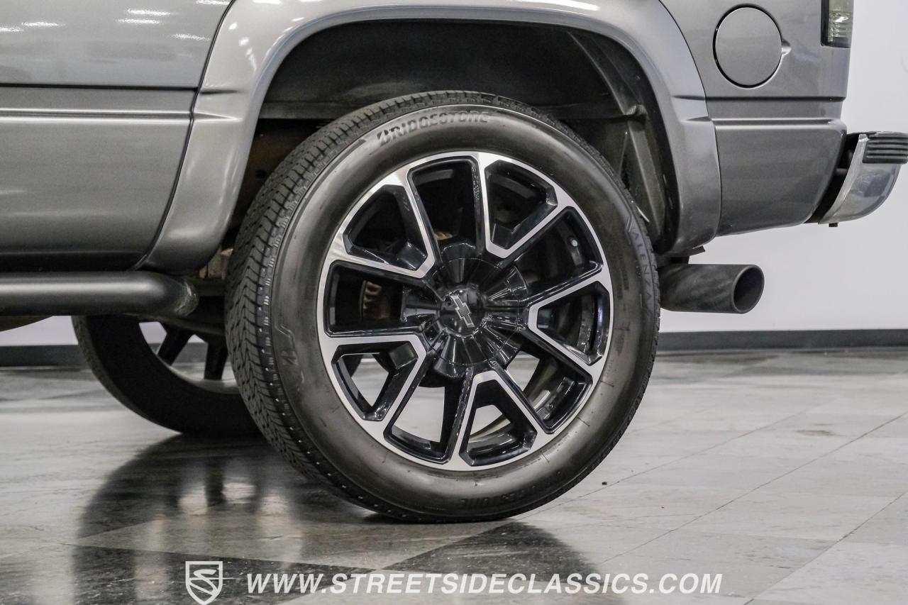 1995 Chevrolet Tahoe Z71 4X4 Restomod