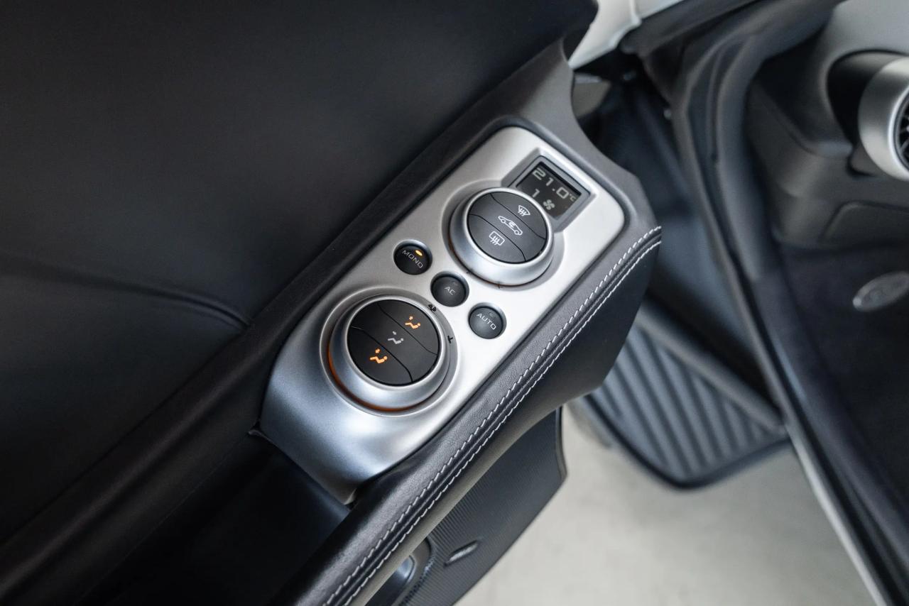 2013 Ford McLaren MP4-12C 3.8 Spider