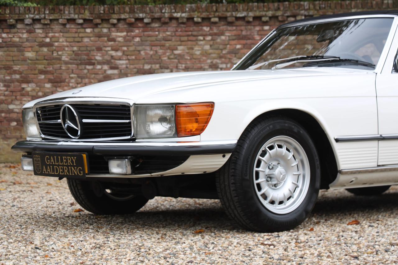 1977 Mercedes - Benz Mercedes Benz 280 SL &ldquo;Classicweiss&rdquo;
