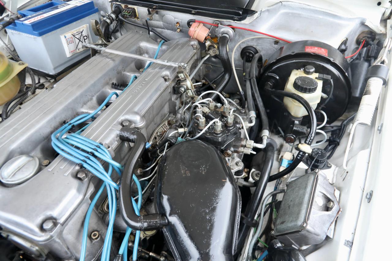 1977 Mercedes - Benz Mercedes Benz 280 SL &ldquo;Classicweiss&rdquo;