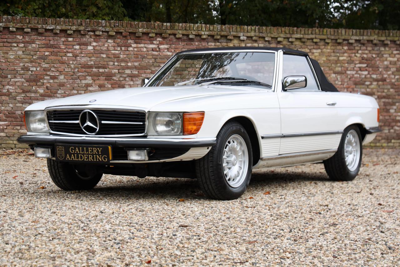 1977 Mercedes - Benz Mercedes Benz 280 SL &ldquo;Classicweiss&rdquo;