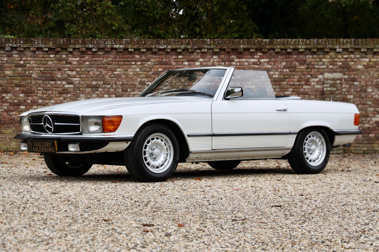 1977 Mercedes - Benz Mercedes Benz 280 SL &ldquo;Classicweiss&rdquo;