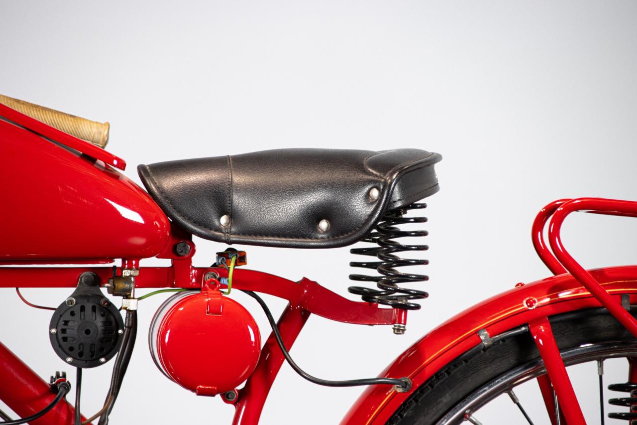 1948 Moto Guzzi MOTOLEGGERA
