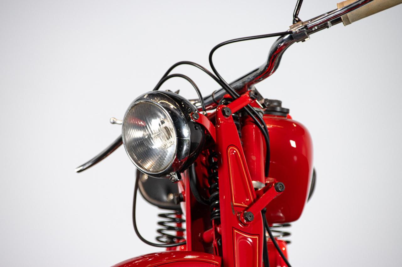 1948 Moto Guzzi MOTOLEGGERA
