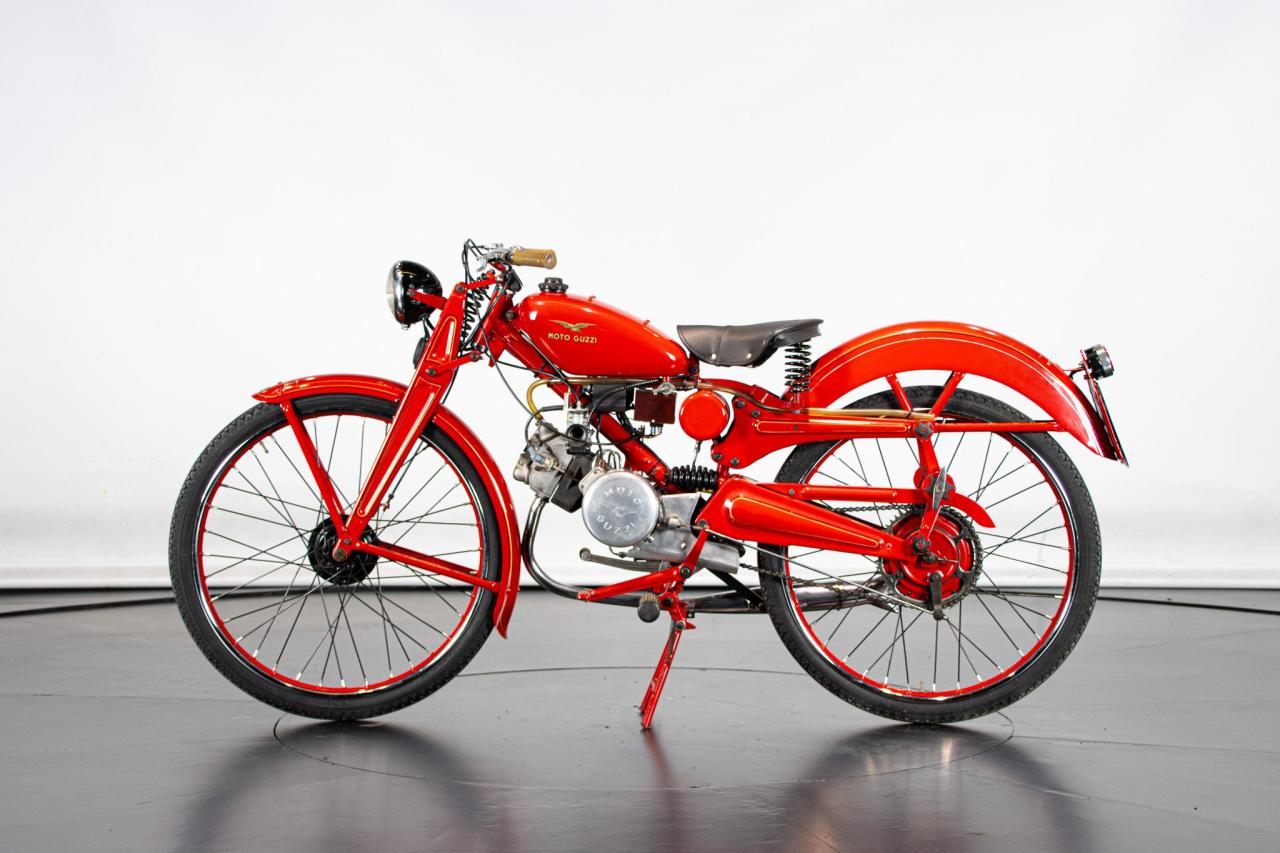 1957 Moto Guzzi CARDELLINO