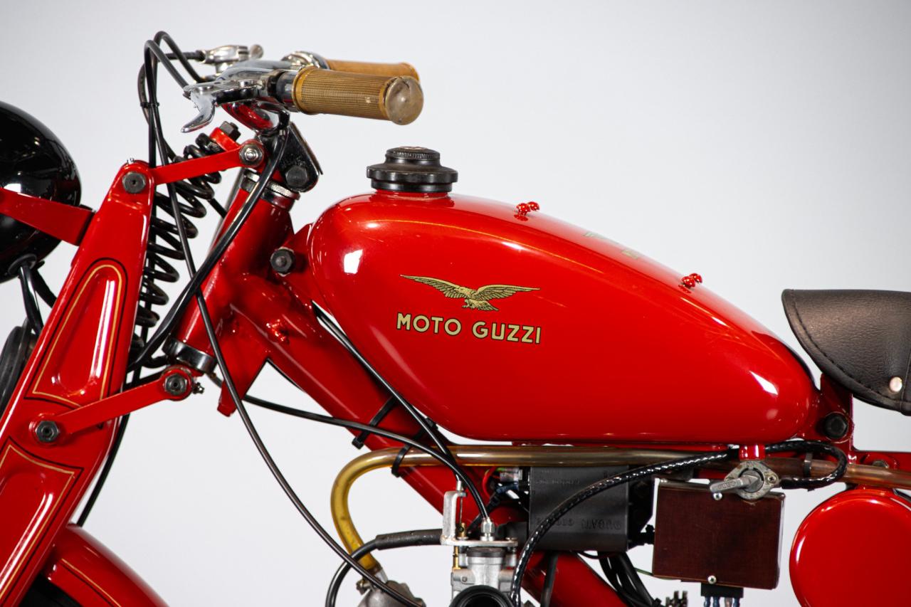 1957 Moto Guzzi CARDELLINO