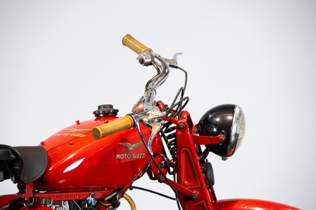 1957 Moto Guzzi CARDELLINO