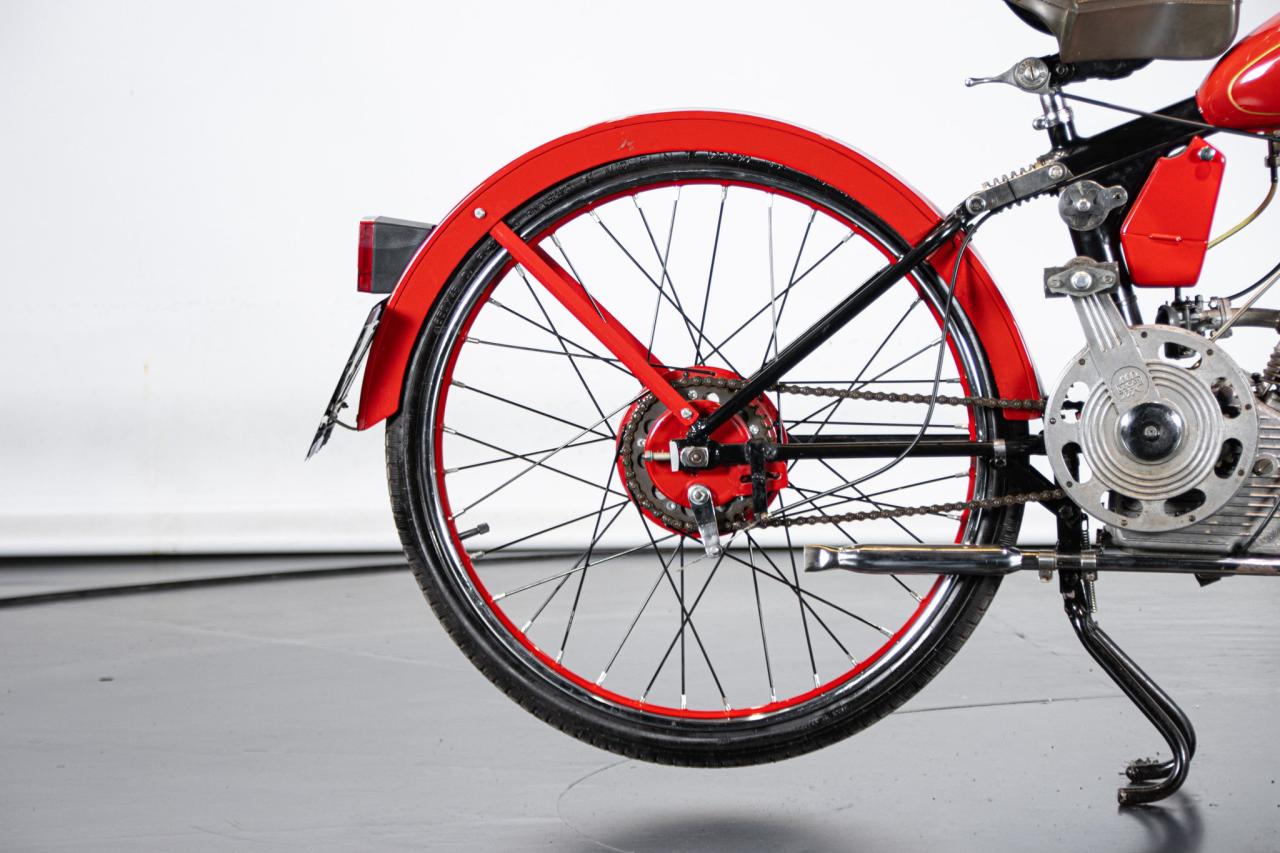 1954 Ducati CUCCIOLO