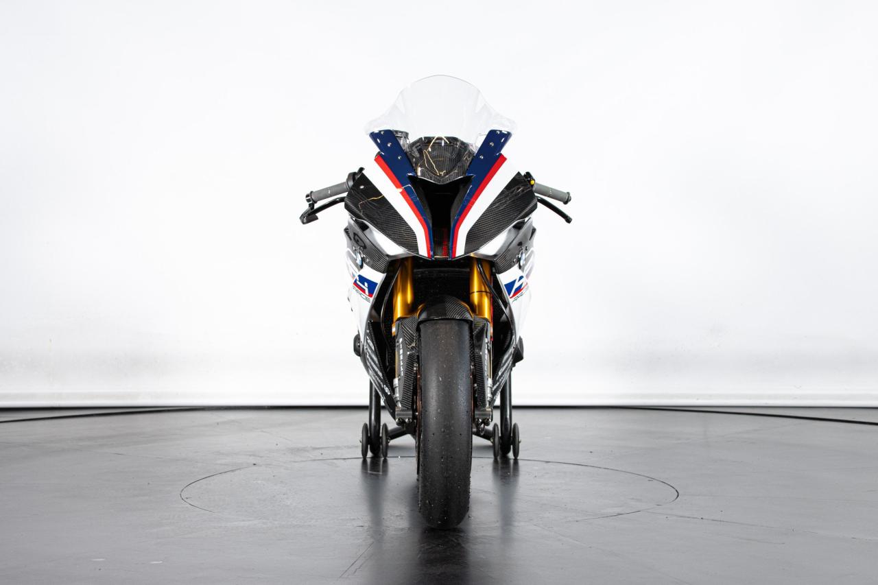 2017 BMW HP4 RACE