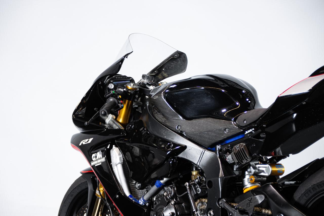 2024 Yamaha R1