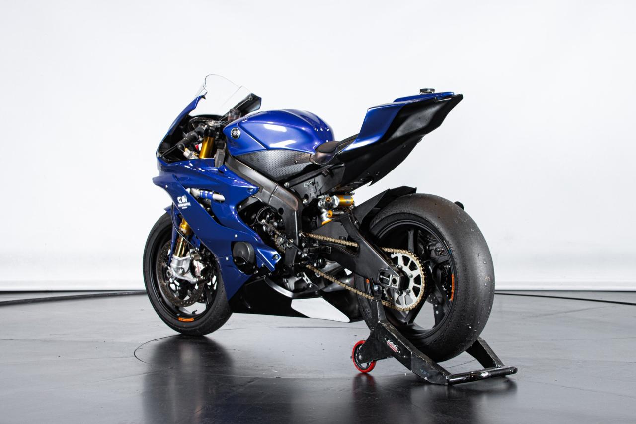 2023 Yamaha R6