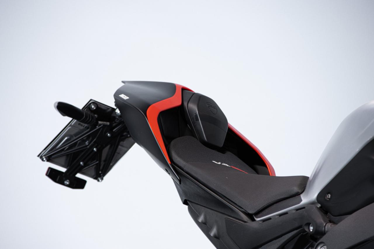 2022 Ducati PANIGALE V4 SP2 (EDIZIONE LIMITATA N&deg;222)