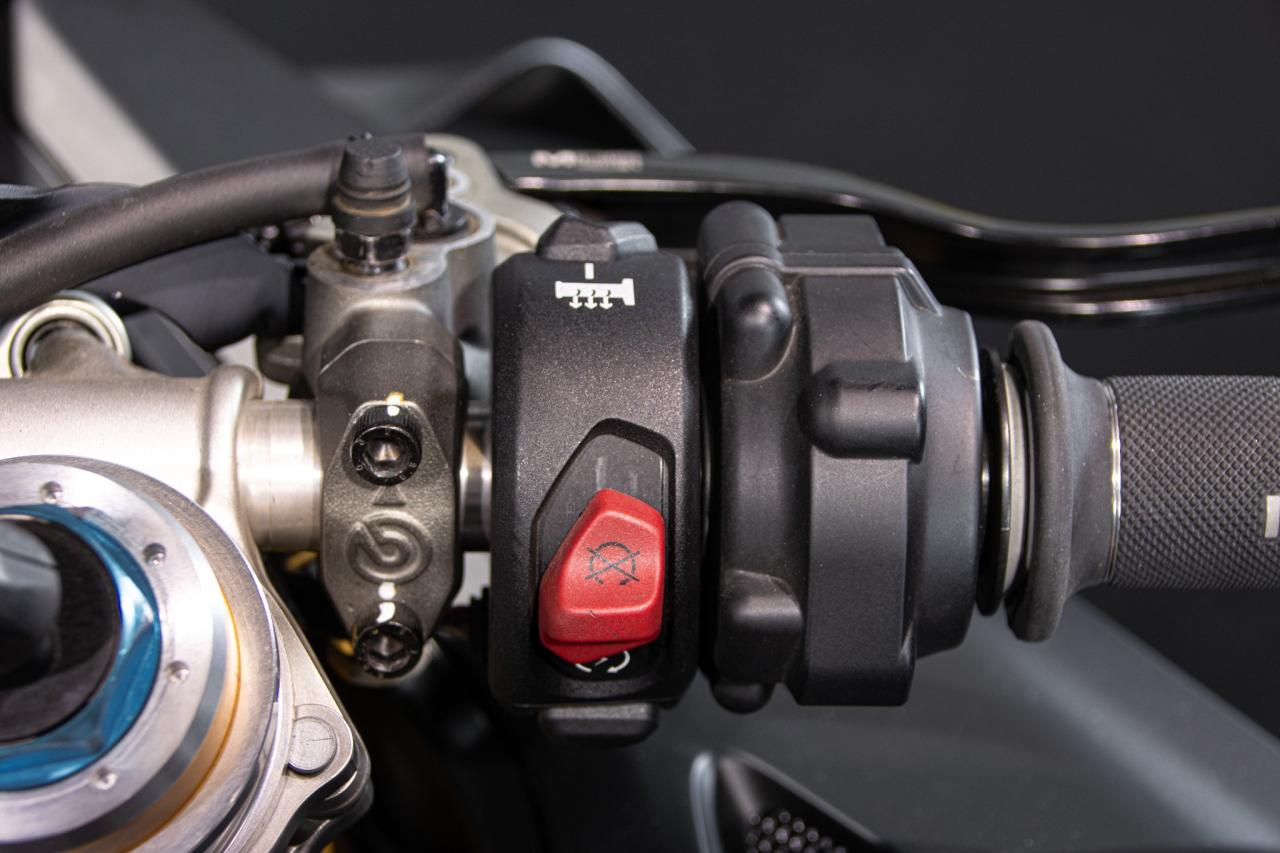 2022 Ducati PANIGALE V4 SP2 (EDIZIONE LIMITATA N&deg;222)