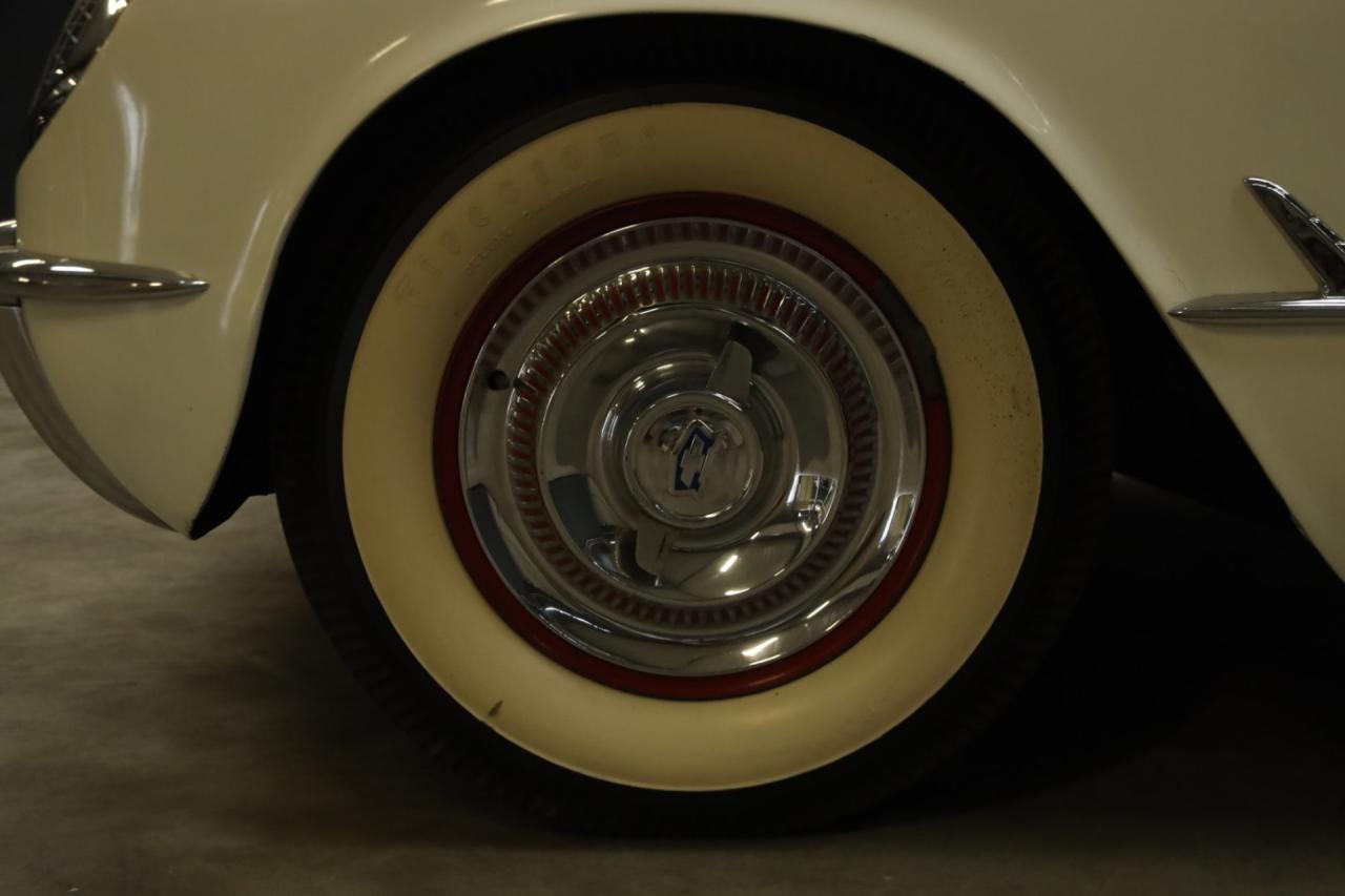 1954 Corvette C1 Convertible Trade-in-car