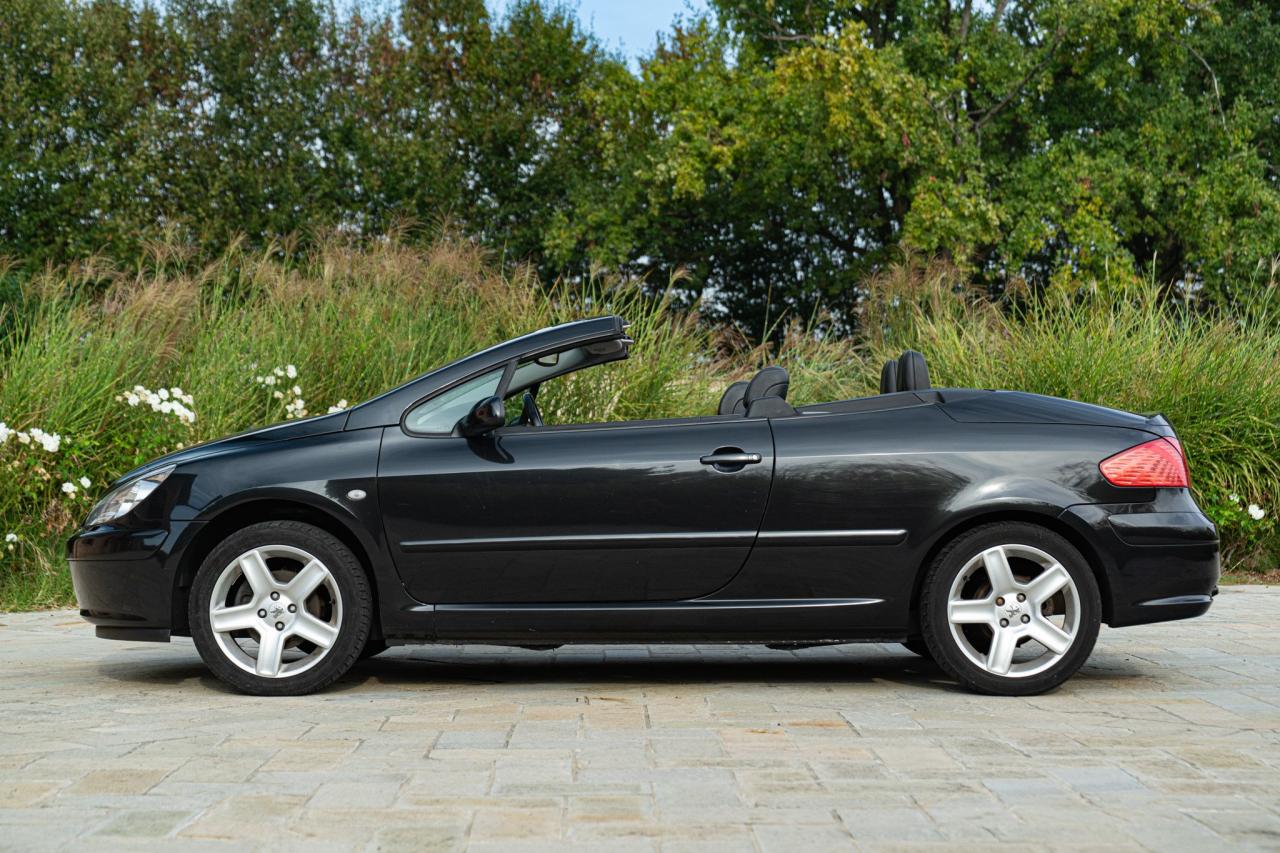 2004 Peugeot 307 CC CABRIOLET PRIVILEGE