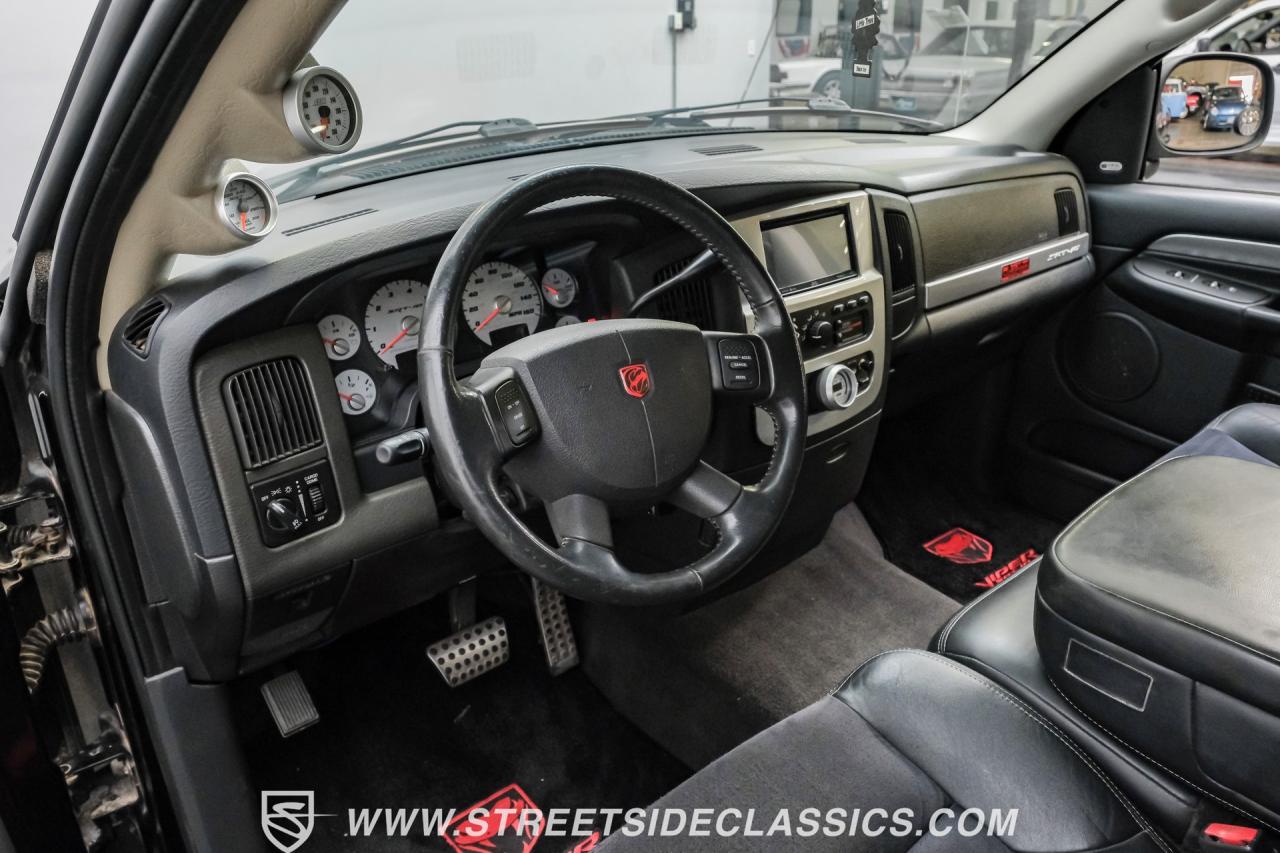 2005 Dodge Ram SRT-10 Quad Cab