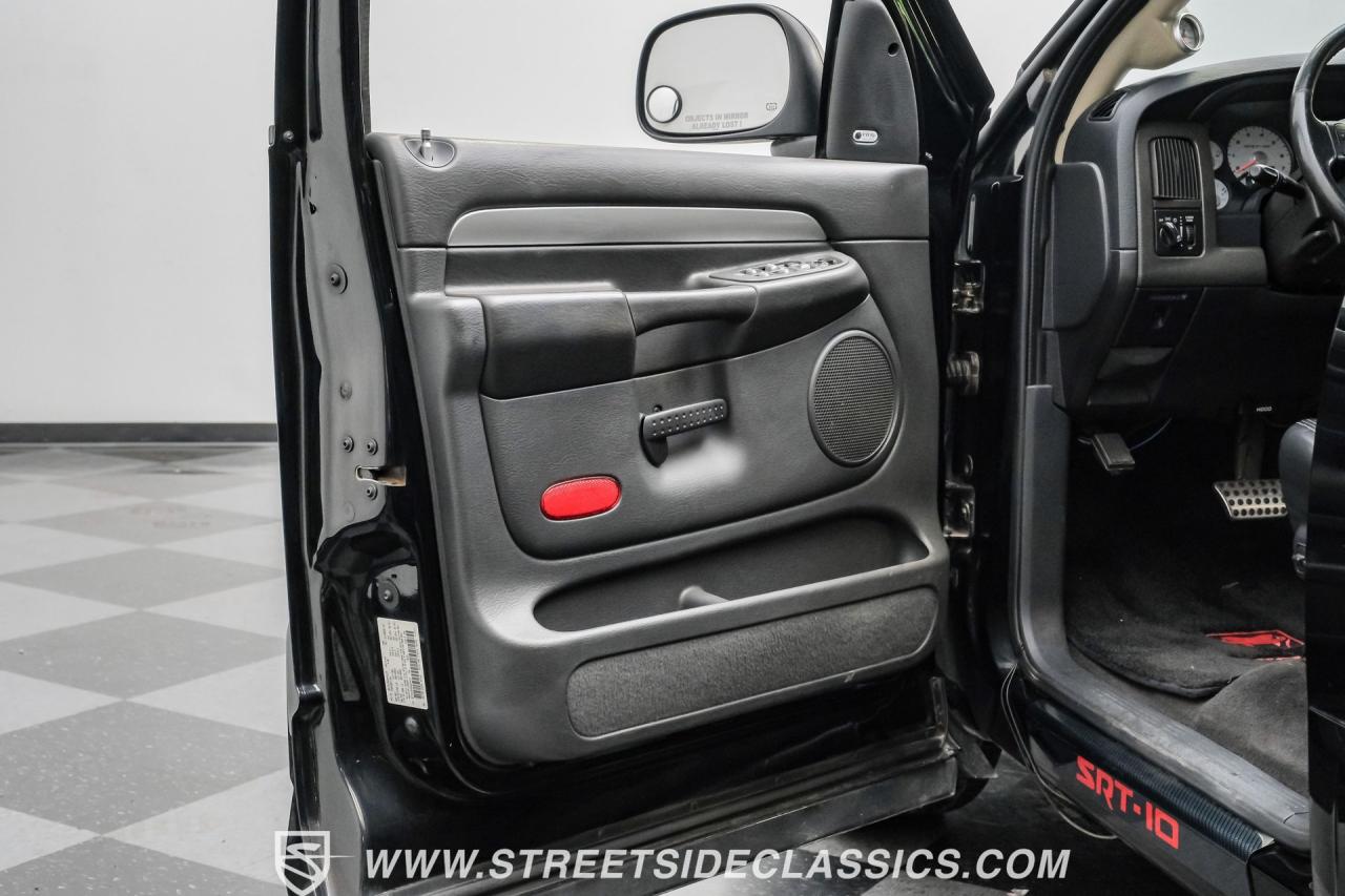 2005 Dodge Ram SRT-10 Quad Cab