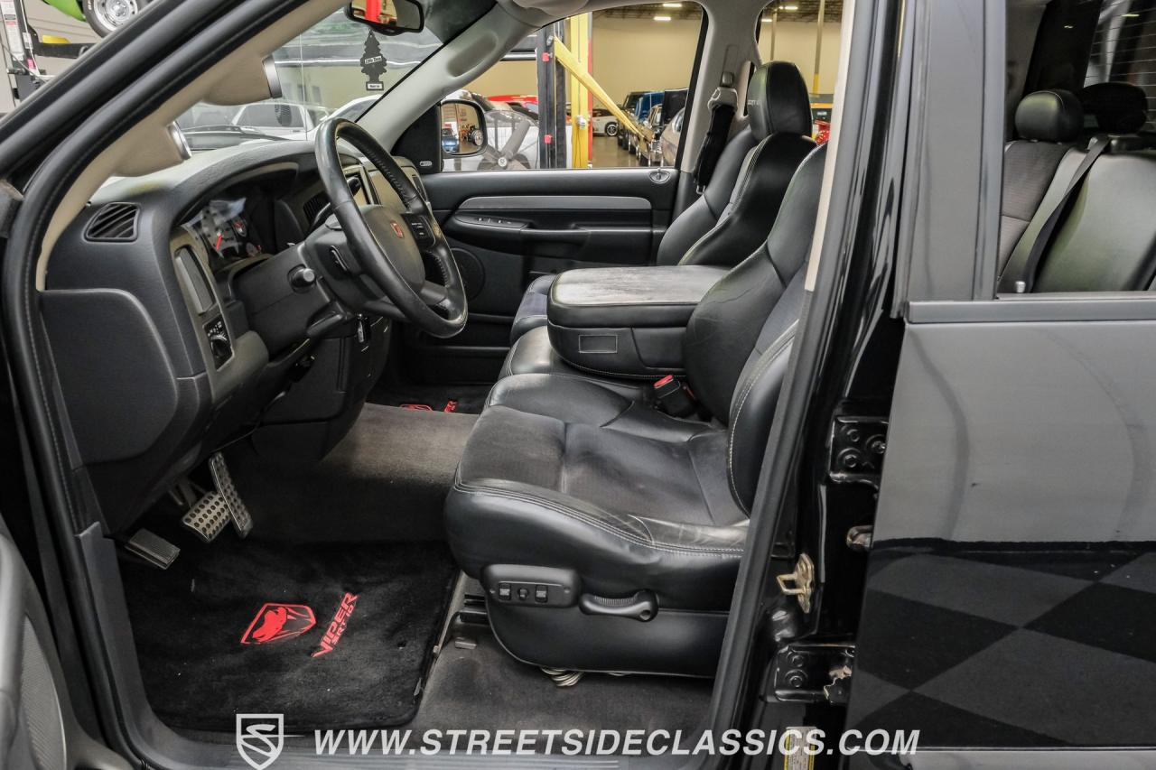 2005 Dodge Ram SRT-10 Quad Cab