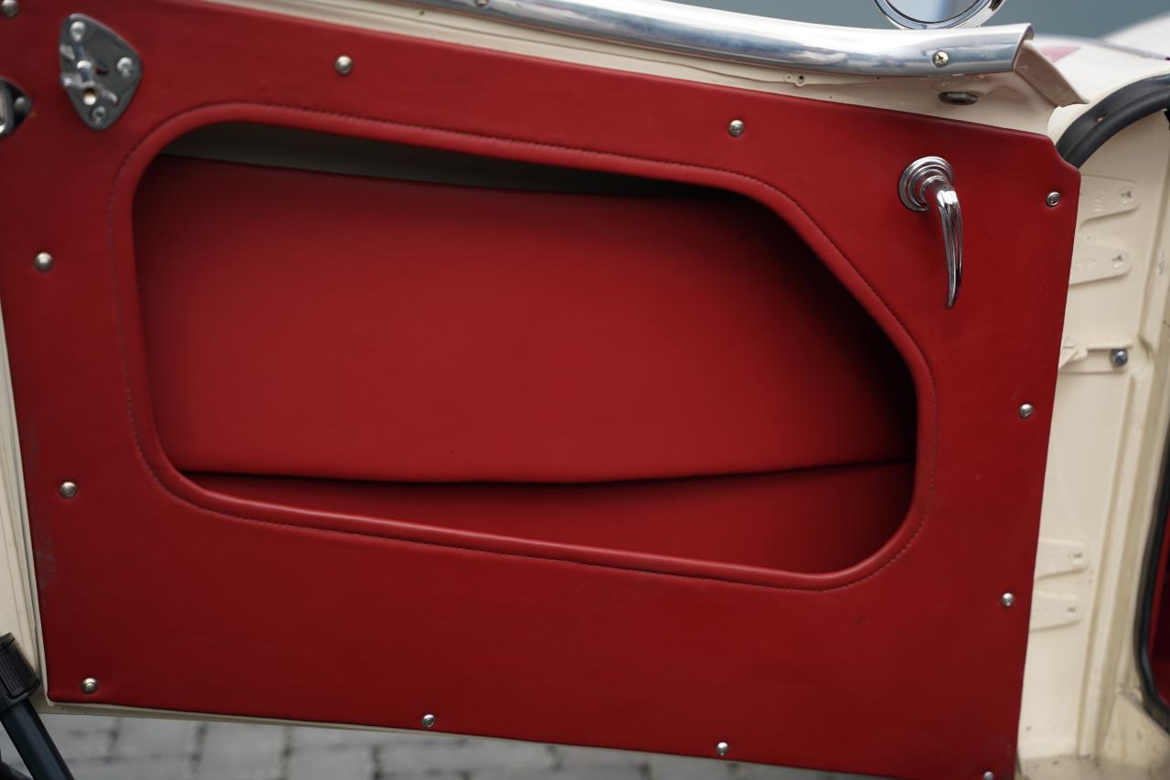 1958 Austin - Healey 100-6 M BN6