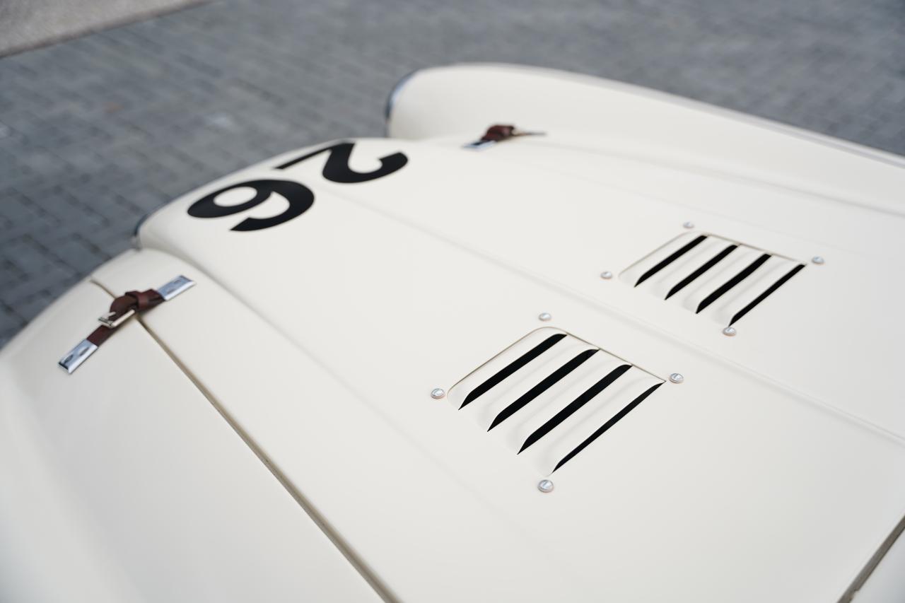 1958 Austin - Healey 100-6 M BN6