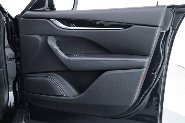 2022 Maserati Levante