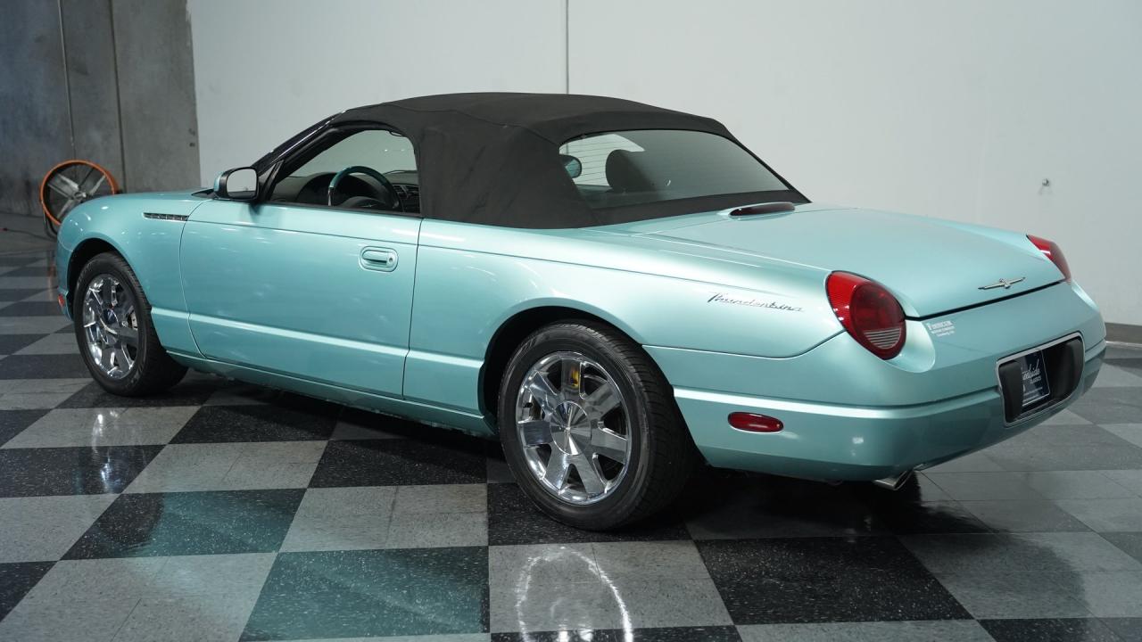 2002 Ford Thunderbird