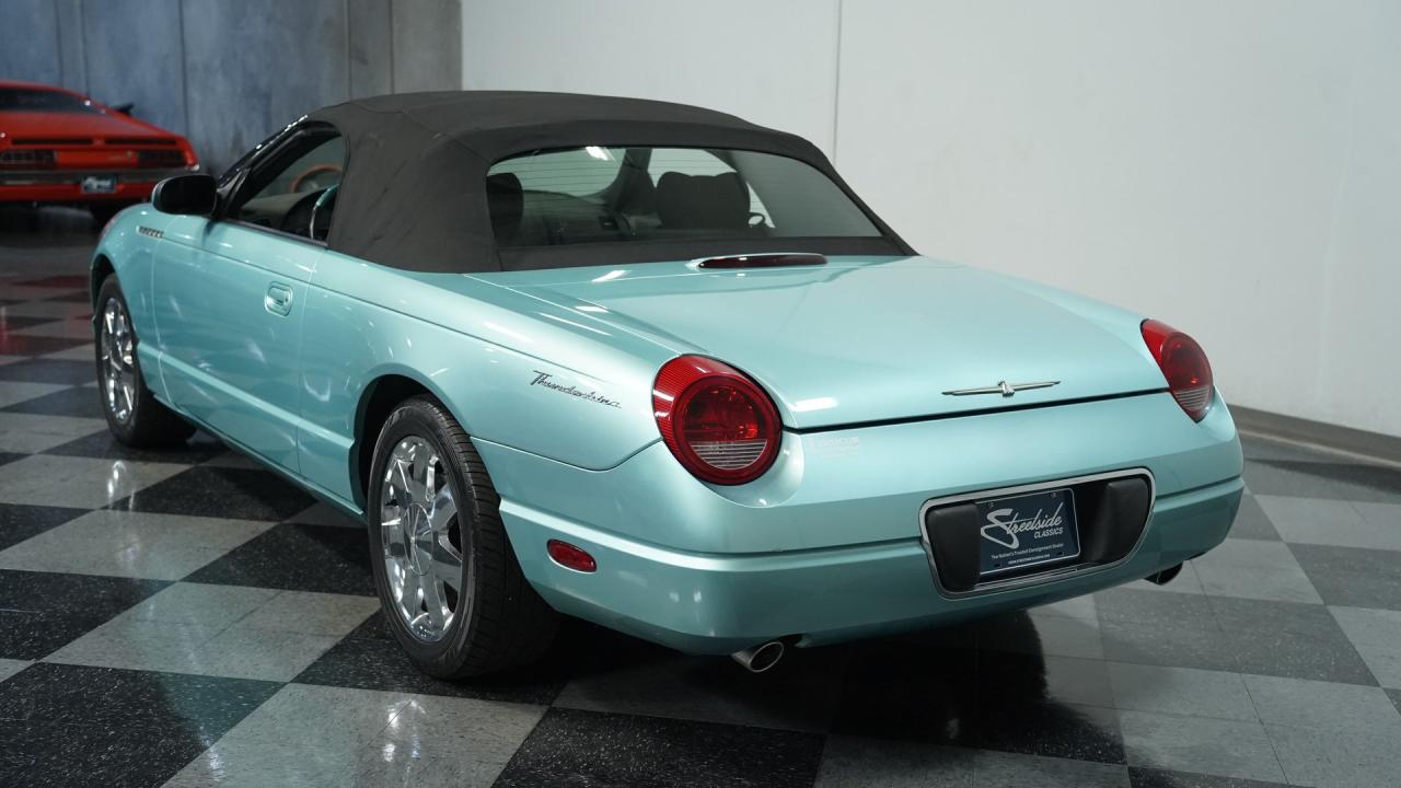 2002 Ford Thunderbird