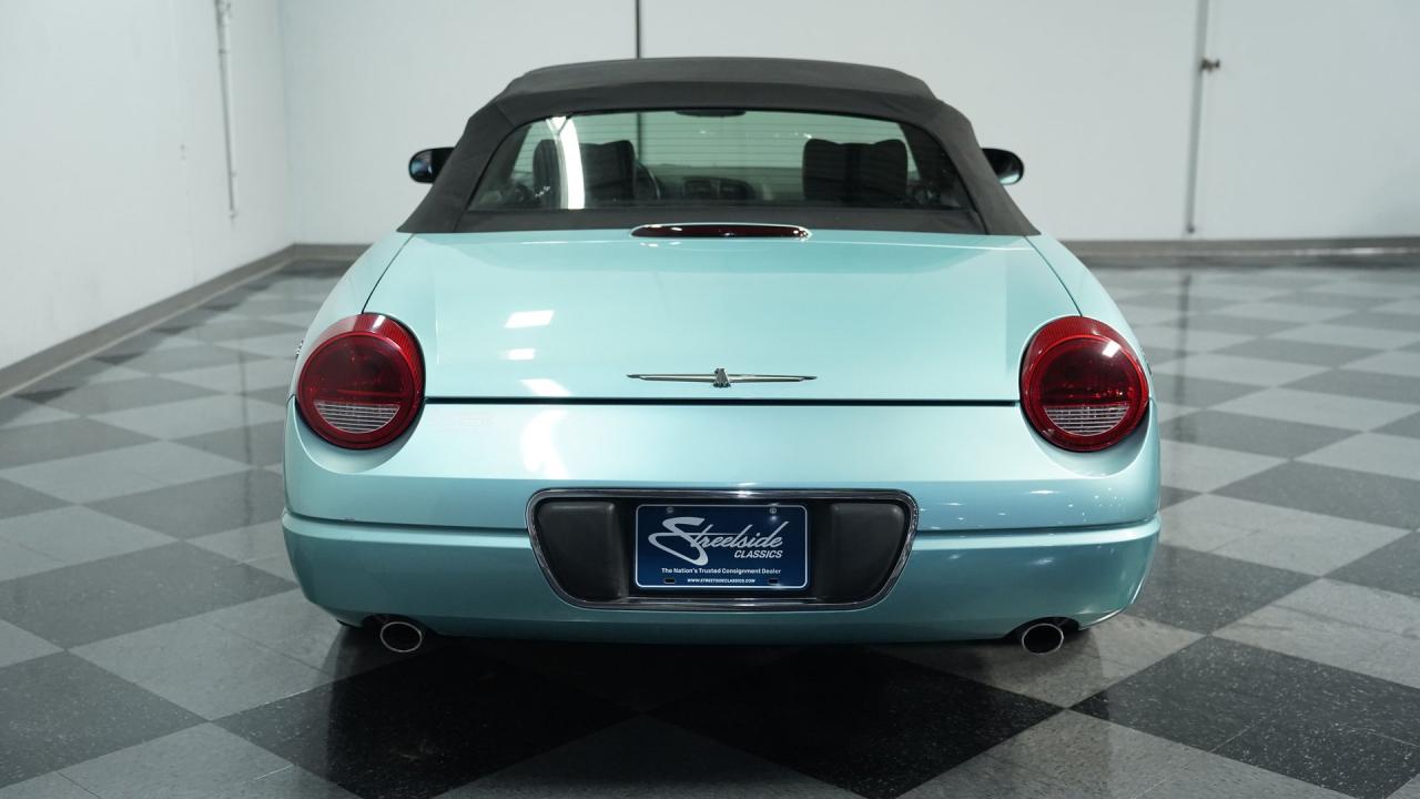 2002 Ford Thunderbird