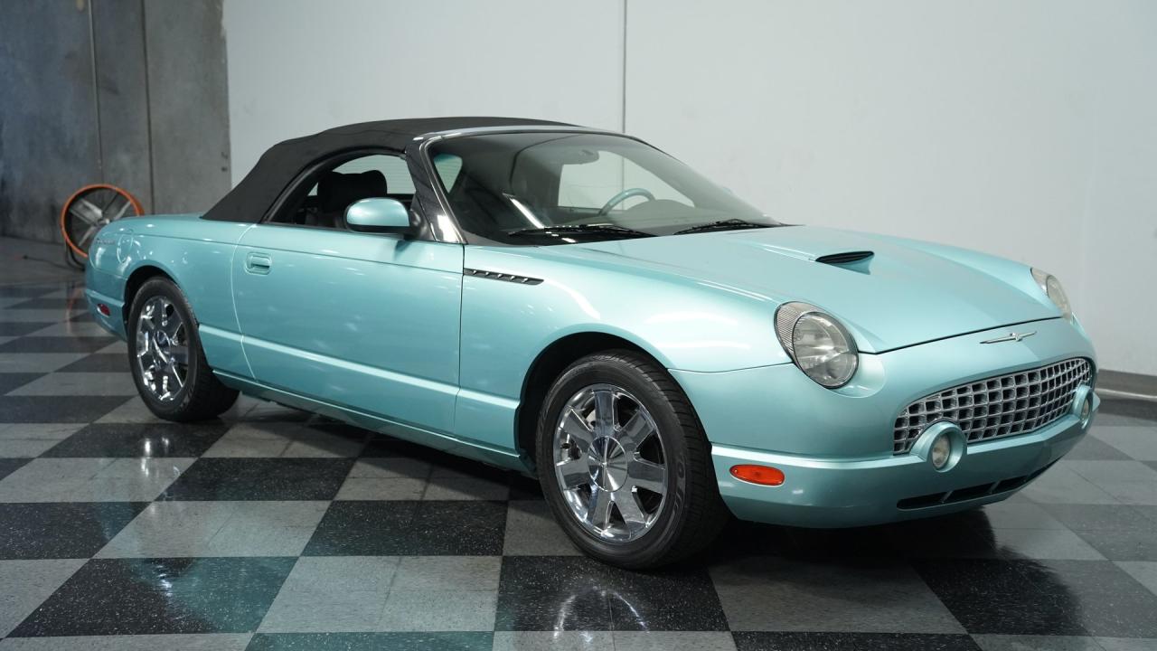 2002 Ford Thunderbird
