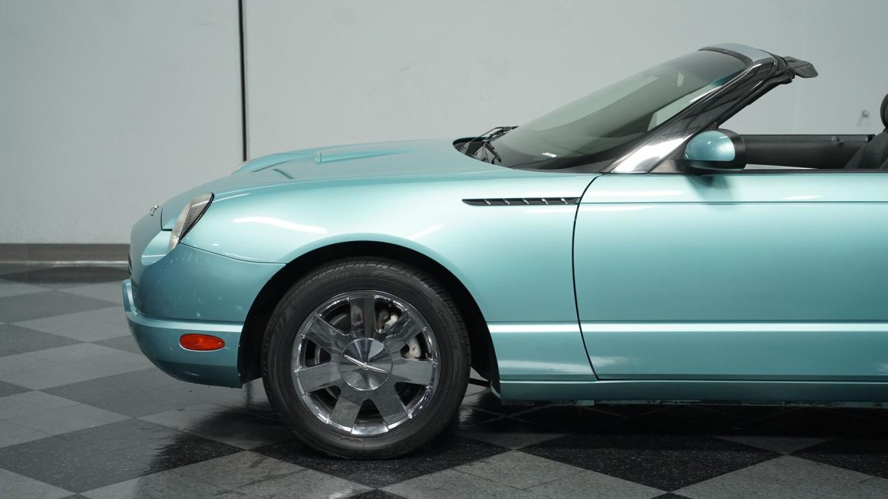 2002 Ford Thunderbird