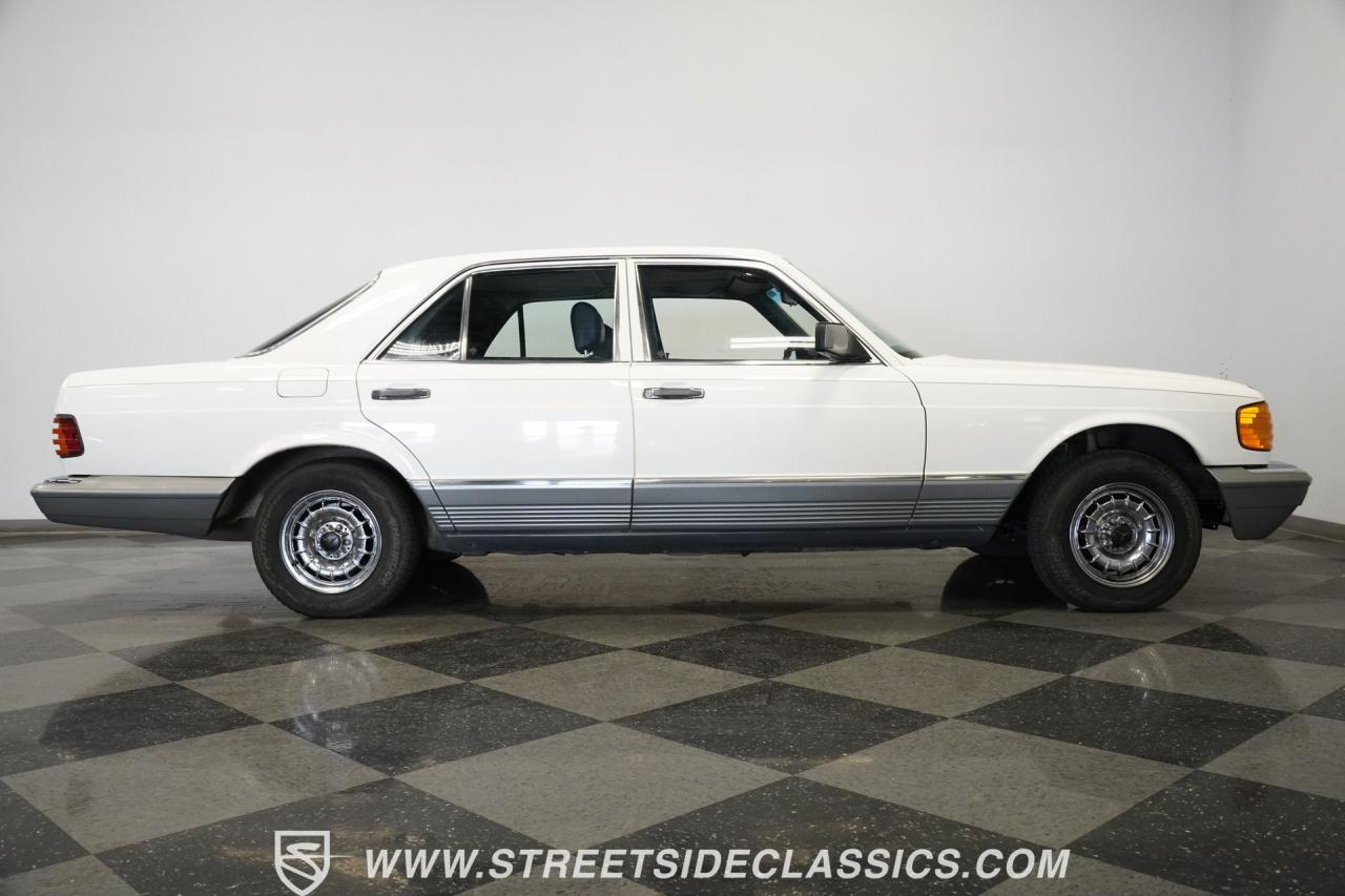 1984 Mercedes - Benz 300SD