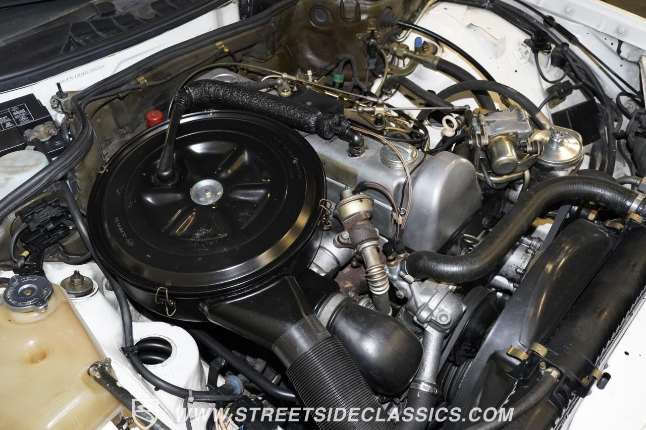 1984 Mercedes - Benz 300SD