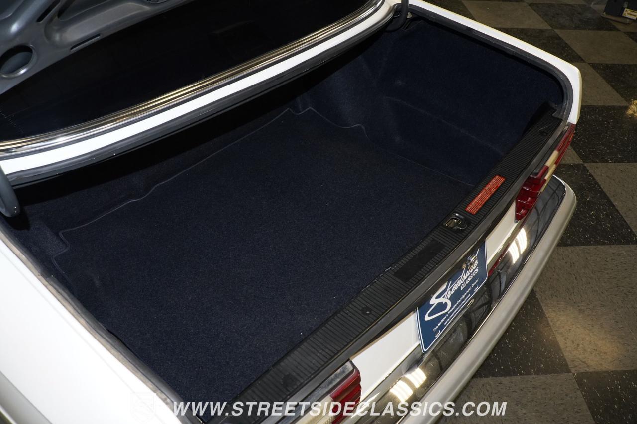 1984 Mercedes - Benz 300SD