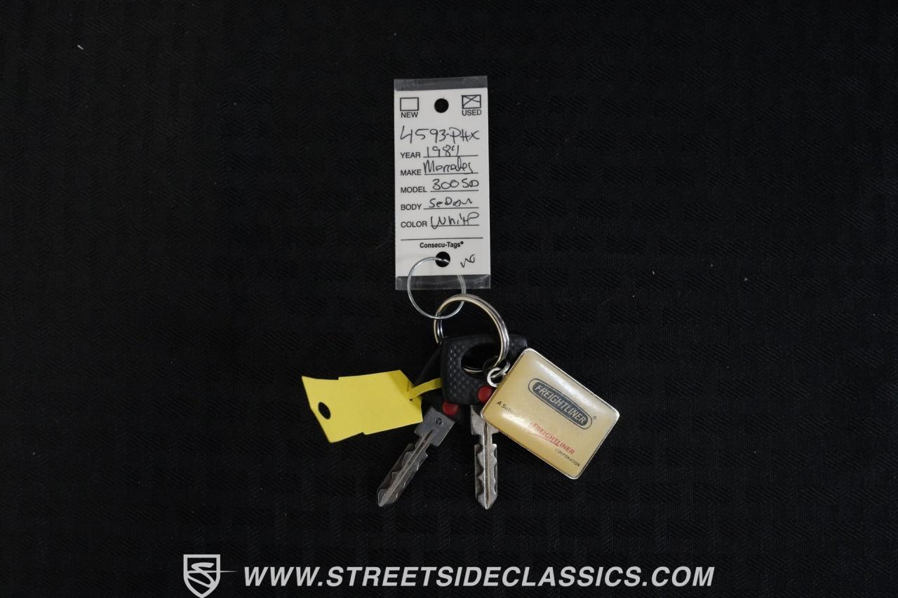 1984 Mercedes - Benz 300SD