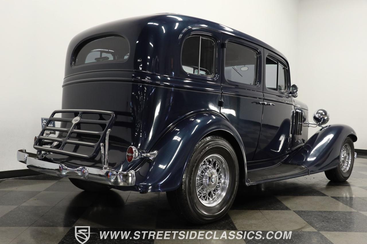 1933 Chevrolet Master Touring Sedan