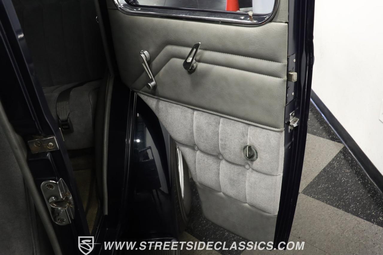 1933 Chevrolet Master Touring Sedan