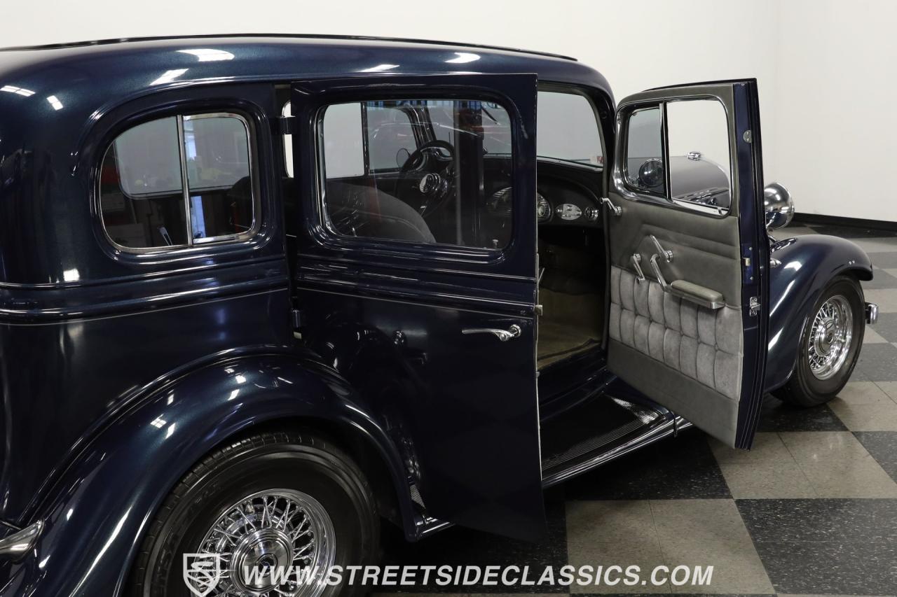 1933 Chevrolet Master Touring Sedan