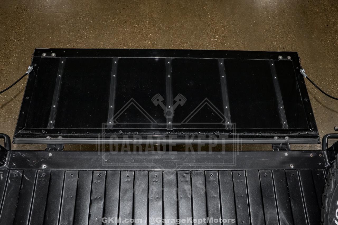 2000 Land Rover Defender 130