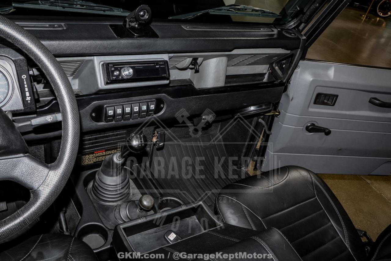 2000 Land Rover Defender 130