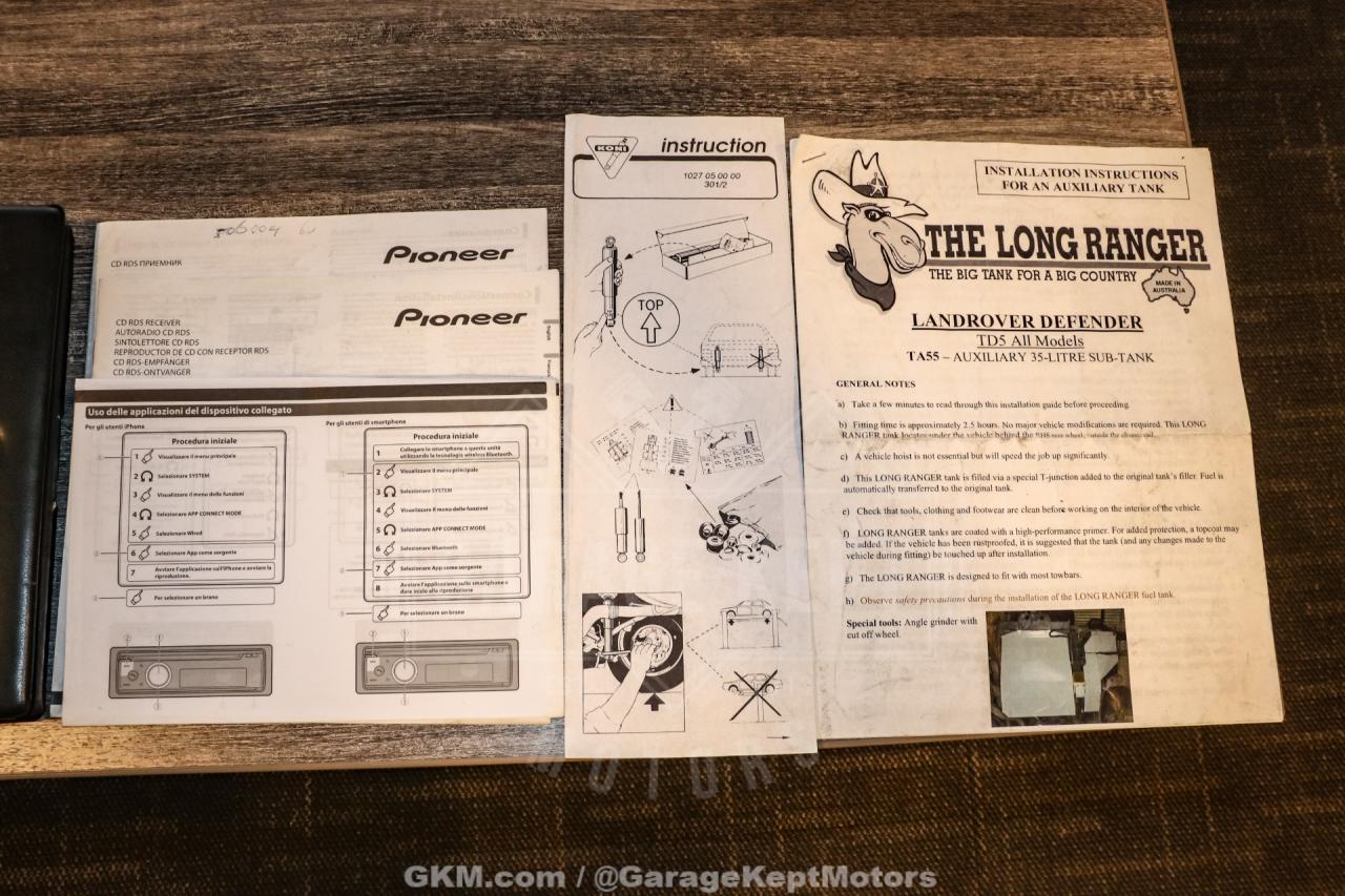 2000 Land Rover Defender 130