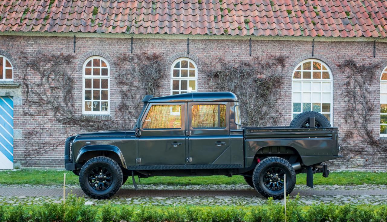 2000 Land Rover Defender 130