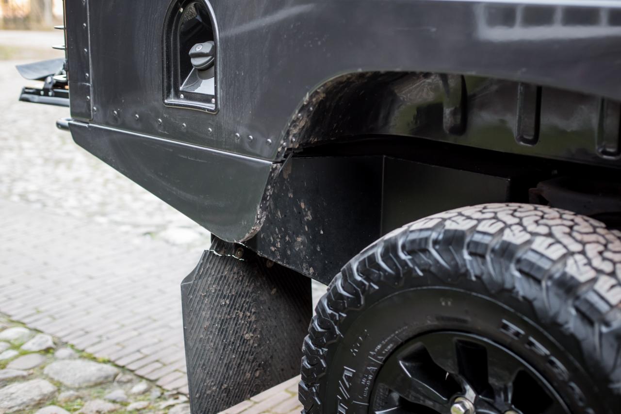 2000 Land Rover Defender 130