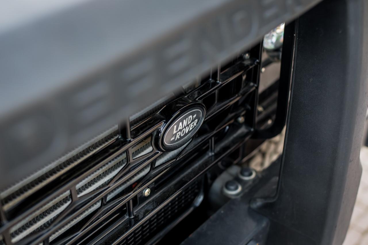 2000 Land Rover Defender 130