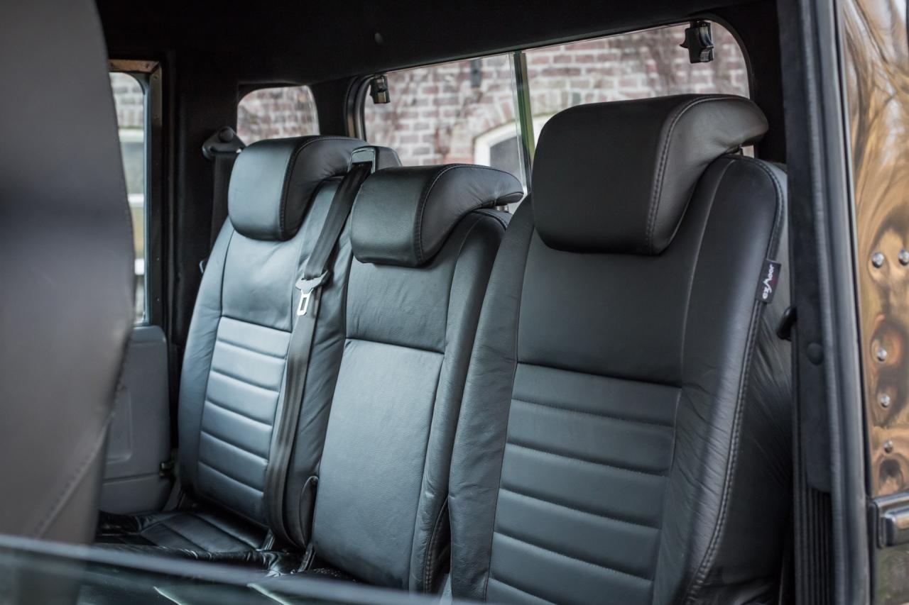 2000 Land Rover Defender 130