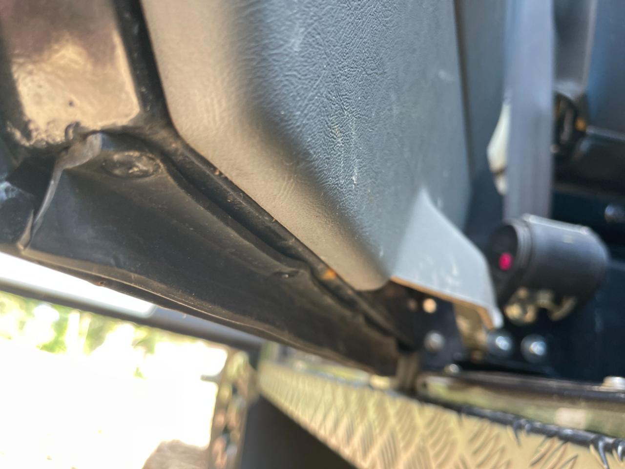 2000 Land Rover Defender 130