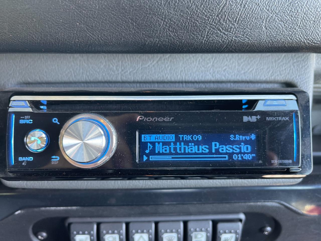 2000 Land Rover Defender 130